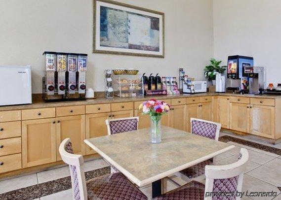 Oceanside, Ca - Marina / Camp Pendleton Hotel