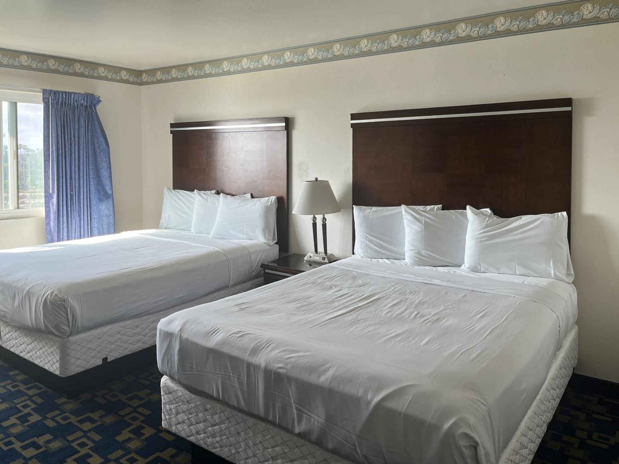 Oceanside, Ca - Marina / Camp Pendleton Hotel Oceanside