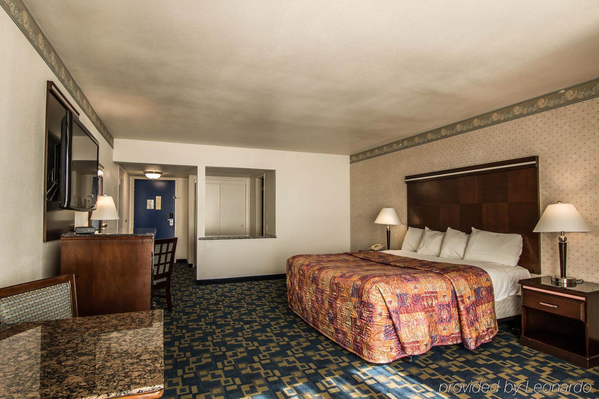 Hotel Oceanside, Ca - Marina / Camp Pendleton 2*