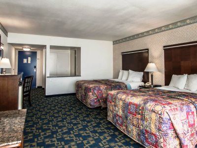 Oceanside, Ca - Marina / Camp Pendleton 2*