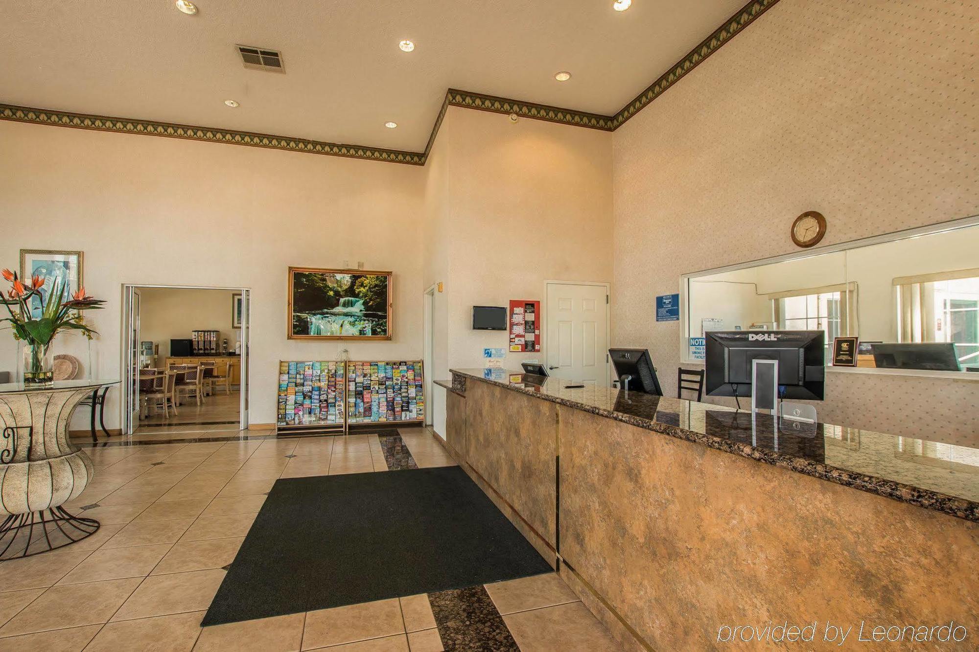 Oceanside, Ca - Marina / Camp Pendleton Hotel Oceanside