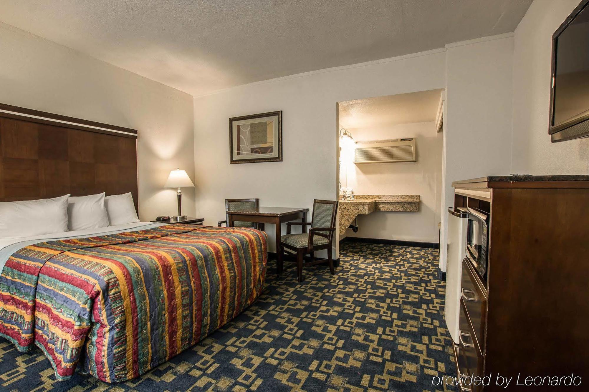 Oceanside, Ca - Marina / Camp Pendleton Hotel 2*