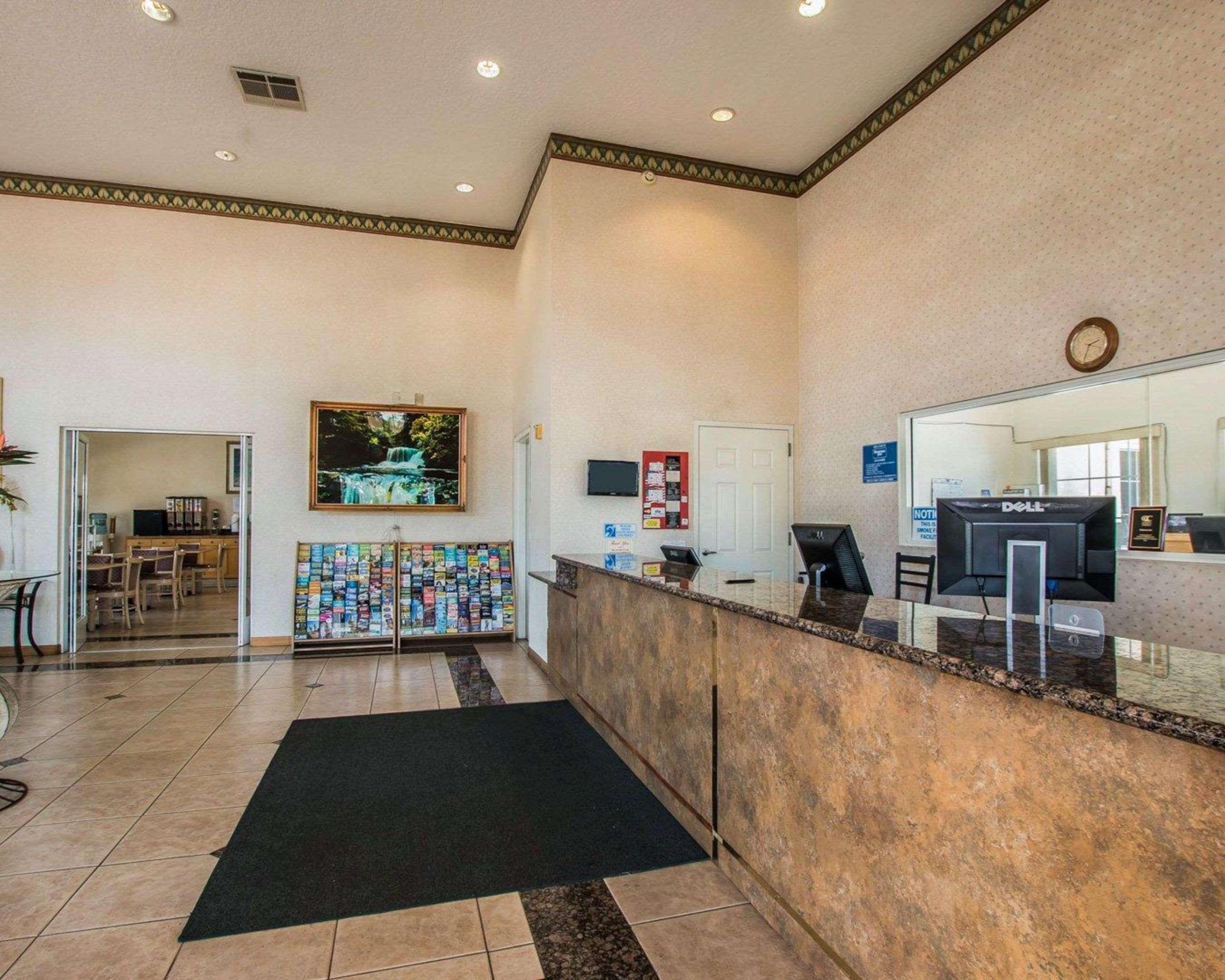 Hotel Oceanside, Ca - Marina / Camp Pendleton 2*