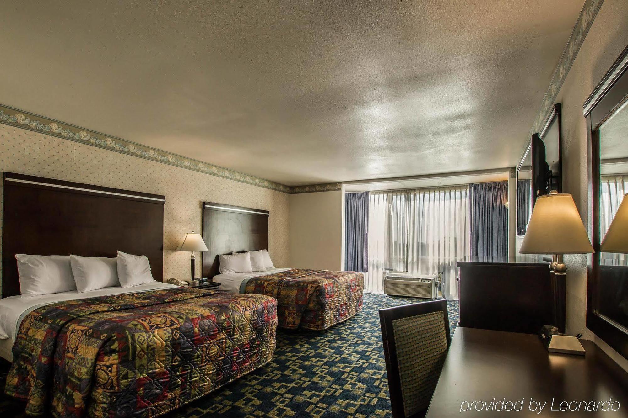 Oceanside, Ca - Marina / Camp Pendleton Hotel